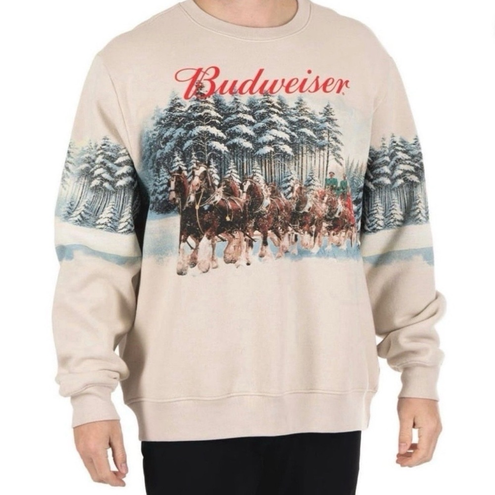 Budweiser Beige Crewneck Sweater with Forest Scene horses 🐎 RARE clydesdales L